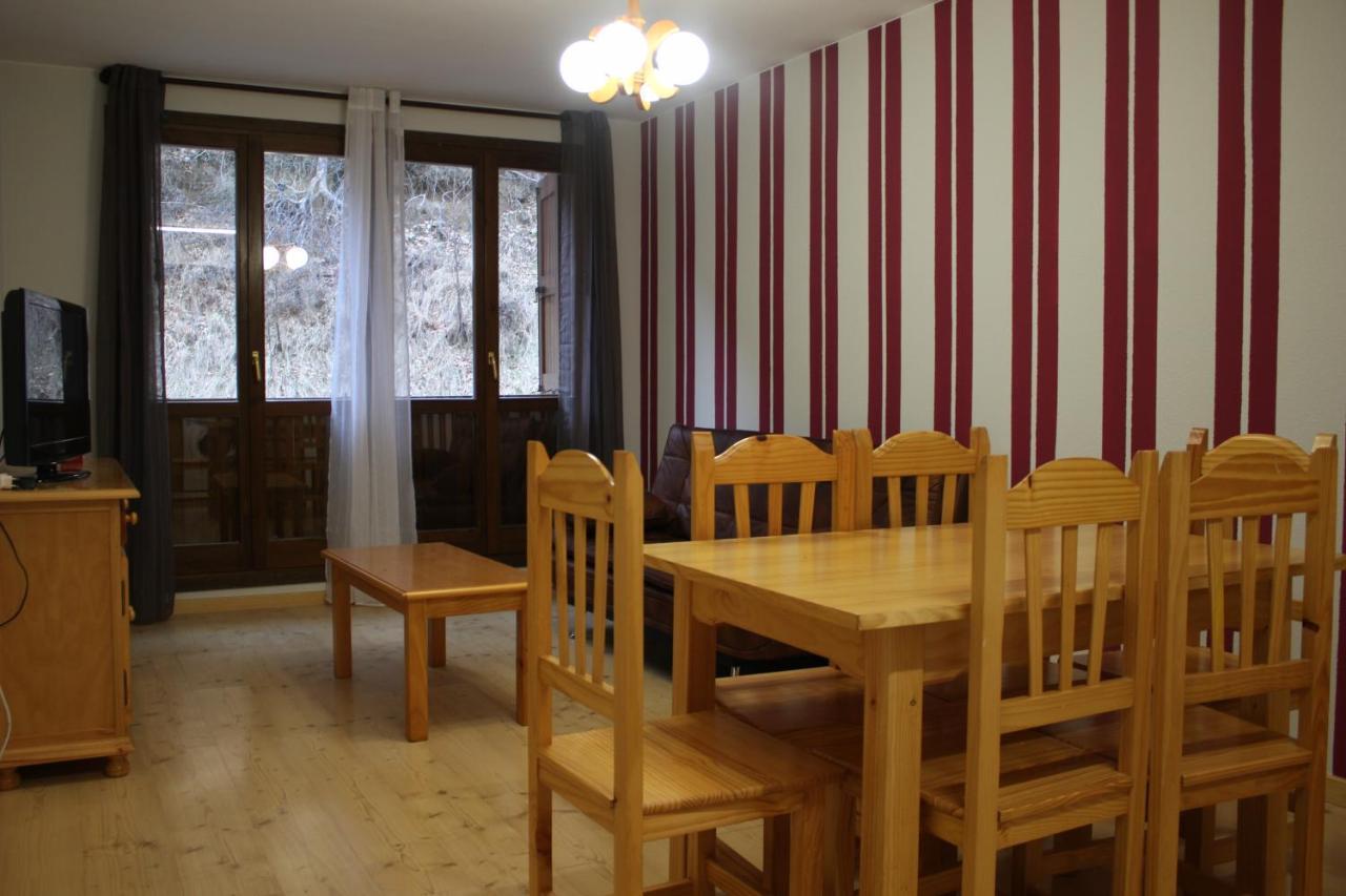 Viman Apartment *